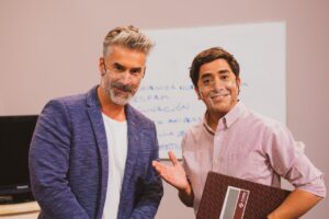 Debut de Mi Barrio de Mega logra vencer a la Divina Comida