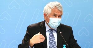 Ministro Paris por dichos de Mañalich: 