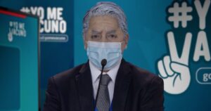 VIDEO - Fernando Godoy imita al ministro Paris en nuevo spot de Mi Barrio