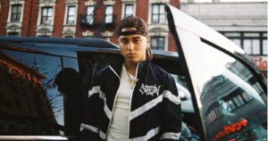 Carabineros interrumpe show masivo de Pablo Chill-E en La Granja