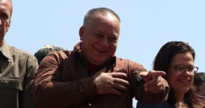Justicia de Venezuela ordena embargo de diario por nota contra Diosdado Cabello