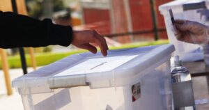 Elecciones: avanzando hacia un Chile justo y descentralizado