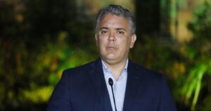 Iván Duque retrocede tras manifestaciones: ordena retirar polémica reforma tributaria en Colombia