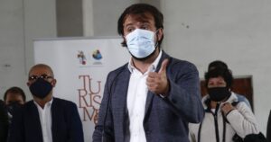 Los ocho funcionarios municipales que han aportado a la campaña de Jorge Sharp