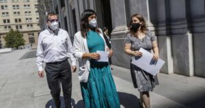 Colegio Médico se bajó de la Mesa Social COVID-19