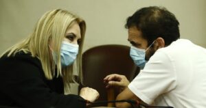 Hugo Gutiérrez por insultos de Pamela Jiles a Piñera: 