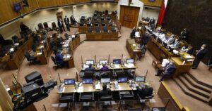 Congreso despacha a ley bono de $200 mil para afiliados con 