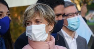 Matthei adelanta su rol en primaria de Chile Vamos: 