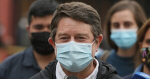 Orrego va a segunda vuelta y ataca a la derecha: 