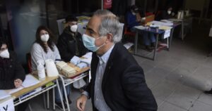 Francisco Chahuán denuncia entrega de quinta papeleta en Región de Valparaíso