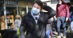 Orrego se reúne con alcaldes electos de cara a segunda vuelta de gobernadores