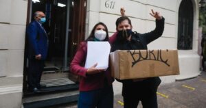 Boric inscribe su candidatura y abre las puertas al PS: 