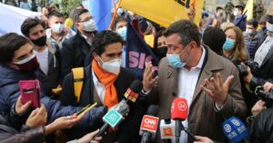 Chile Vamos inscribe primarias y Sebastián Sichel pide libertad de acción para militantes