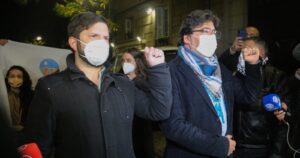 PC y el Frente Amplio llegan a inscribir su primaria y esperan al PS