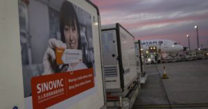 OMS pedirá más datos a Sinovac para la aprobación de su vacuna
