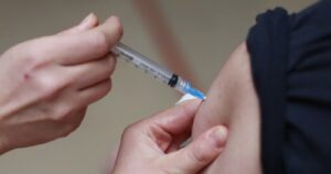 Argentina rechazó donación de 15.000 vacunas contra el Covid-19 de Chile