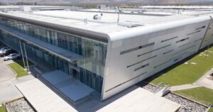 Líder mundial en ciberseguridad se establecerá en Chile de la mano de Datacenter de Entel