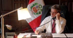 Presidente de Perú pide no usar el ataque de Sendero Luminoso 