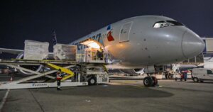 Chile recibió 476 mil vacunas contra el COVID-19 de Pfizer y AstraZeneca