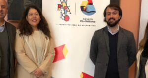 Concejales destituyen a mano derecha de Sharp en Valparaíso