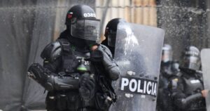 Fiscalía de Colombia imputará a policías por tres homicidios durante las protestas