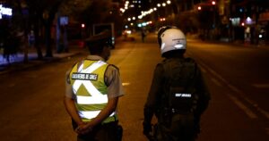 Gobierno anuncia nuevo cambio en el toque de queda: iniciará a las 22:00