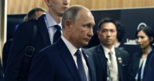 Vladimir Putin confirmó que se vacunó con Sputnik V