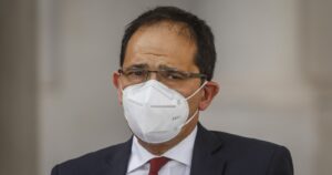 Constituyentes del PC piden salida de Micco del INDH tras cambiar criterio sobre víctimas de trauma ocular