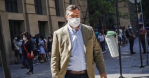 Sichel emplaza a Lavín tras participar en actividad del Gobierno: 