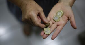 Desempleo anotó una baja y alcanzó el 10% en marzo-mayo