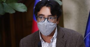 Latorre (RD) rechaza proyecto de Moreira: 