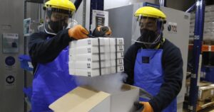 ISP autorizó a almacenar vacuna de Pfizer por 30 días en cadena de frío regular