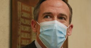 Incentivo al ahorro: Alessandri explica su proyecto de retiro del 100% de las AFP