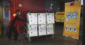 Llegó a Chile el cargamento más grande de vacunas contra el COVID-19 de Pfizer
