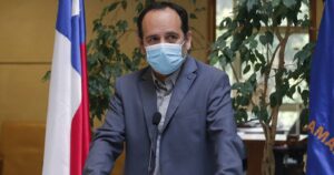 Diputado PC acusa a Gobierno de dejar afuera a feriantes de bono Pyme