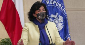 Provoste por carta de constituyentes contra reglas de la Convención: 