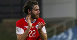 Prensa argentina otra vez hace eco de tuit de la Roja sobre Ben Brereton