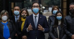 Piñera y Mineduc se reúnen con padres que buscan el regreso a clases presenciales