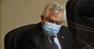 Frente Amplio presentará firmas para interpelar a Enrique Paris