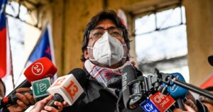 Cámara de Diputados solicita a Daniel Jadue que aclare polémica por anuario escolar