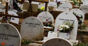 Viña del Mar: diputado PPD denuncia comercio ilícito de piezas dentales de cadáveres