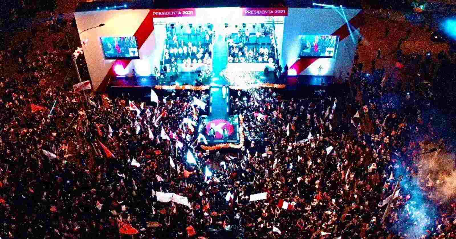 Keiko Fujimori y Pedro Castillo campañas
