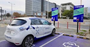 Chile hacia la electromovilidad: avanza la implementación de electrolineras por parte de Enel X tras nueva alianza con Autoplanet