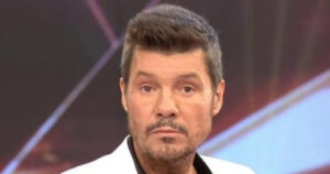 Tinelli pierde apuesta con Iván Zamorano y debió comer comida para perros