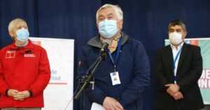 Paris adelanta que Johnson & Johnson presentaría antecedentes al ISP por su vacuna contra el COVID-19