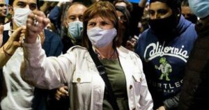 Líder opositora argentina denuncia ante Bachelet plan de vacunación VIP