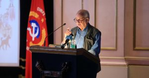 Presidente del PC corrige a Jadue y descarta 