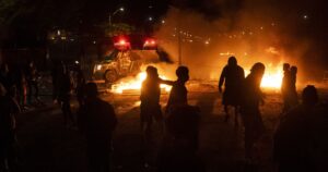 Detenidos por estallido social: quiénes permanecen en prisión preventiva y por cuáles delitos