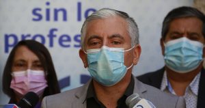 Colegio de Profesores pide considerar enfermedades de invierno en vuelta a clases