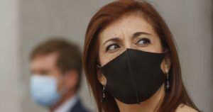 Defensora de la Niñez aboga por retorno a clases y critica a parlamentarios por acusación constitucional